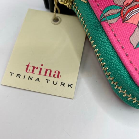 2/$30 Trina Turk Floral Compact Zip Around Wallet Hot Pink Green Cottagecore NIB - Picture 3 of 6